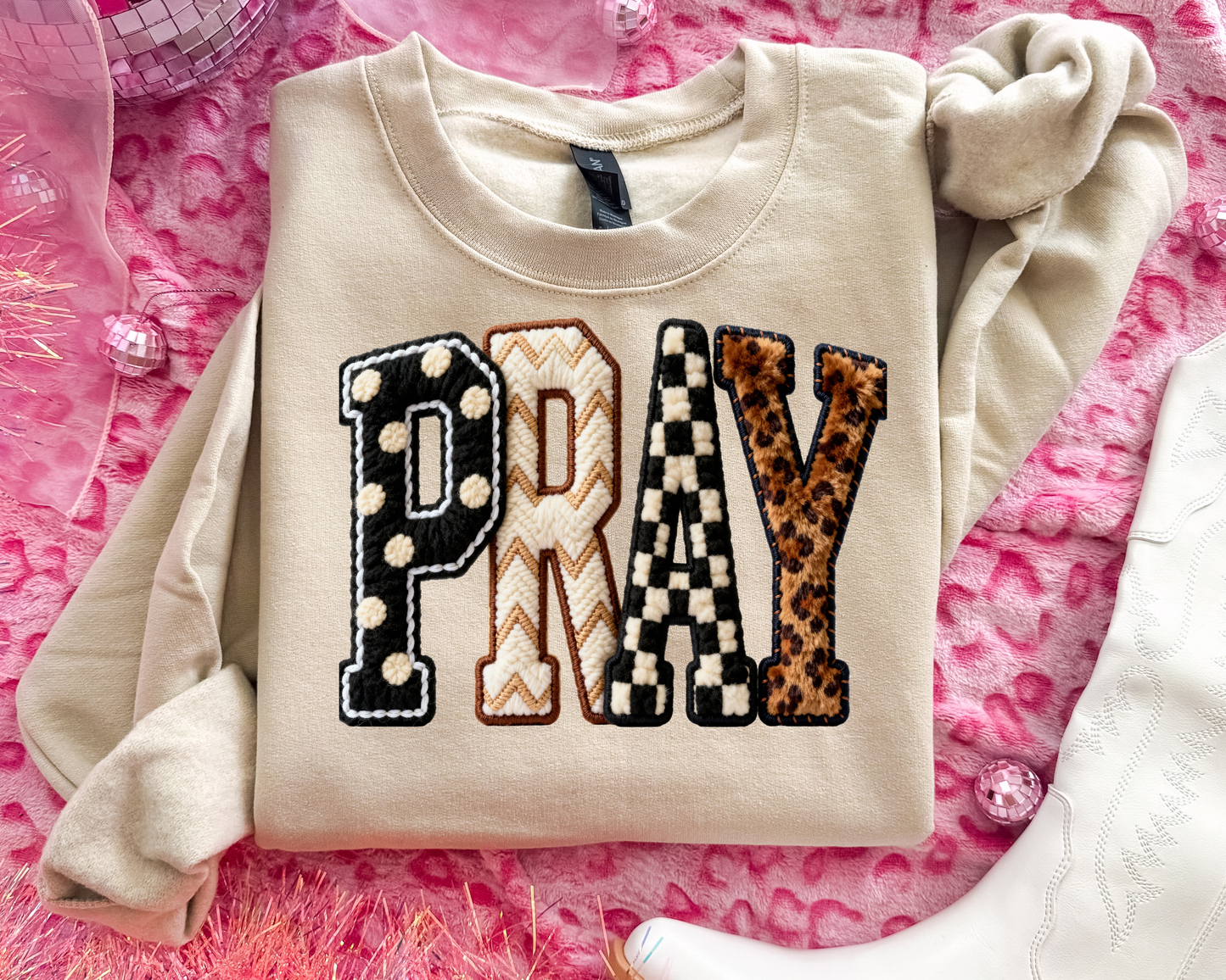 Pray Crewneck